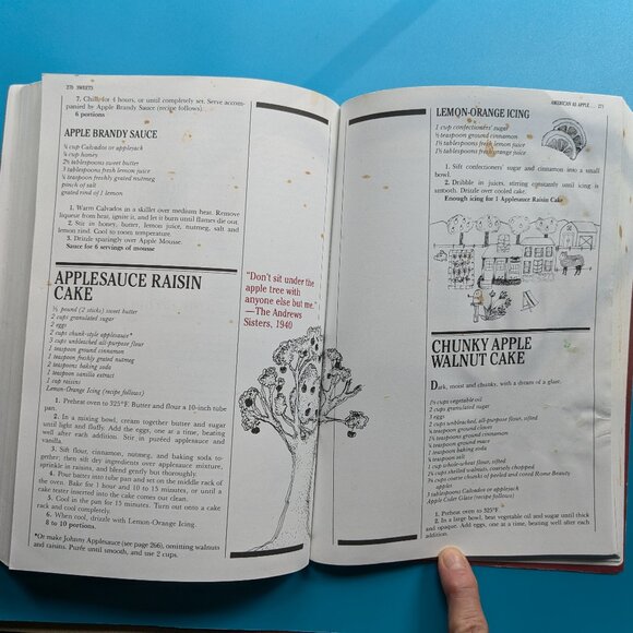 The Silver Palate Cookbook by Julee Rosso & Sheila Lukins - Picture 13 of 13